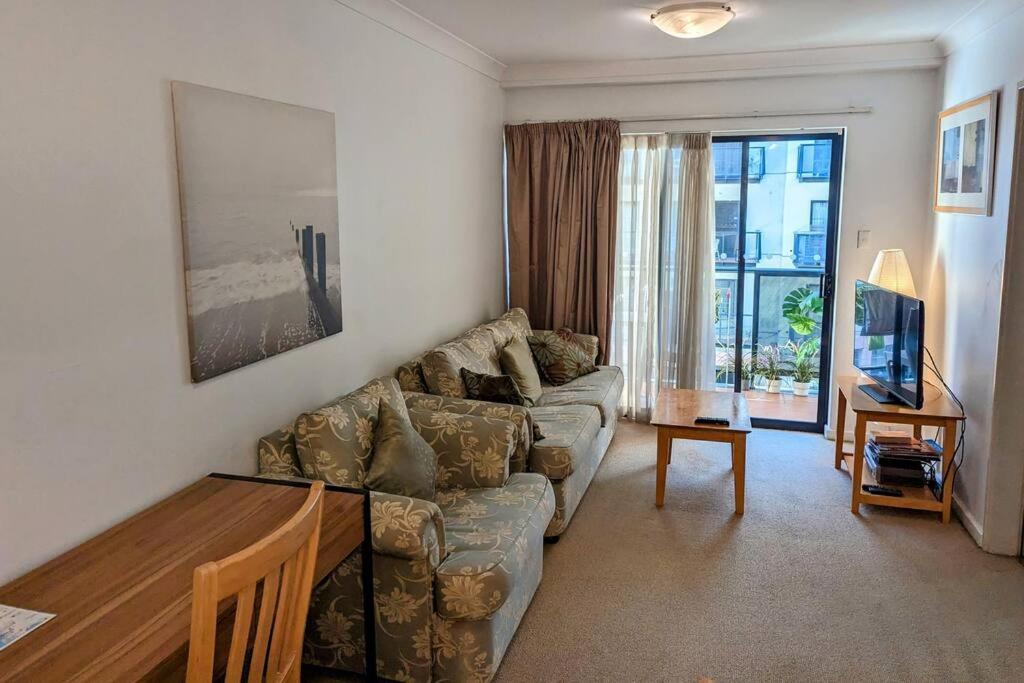 City & Lakeside With Free Parking, Pool And 10 Mins Walk Into The City Perth Exterior foto